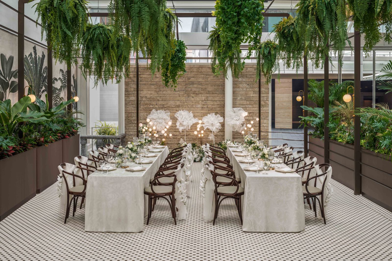 Intimate-Wedding-Venues-Feature.jpg