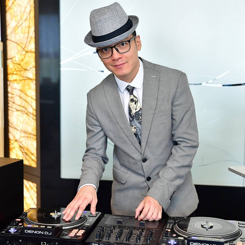 4812_Square%20Image%20(SG%20Wedding%20DJ).original.jpg