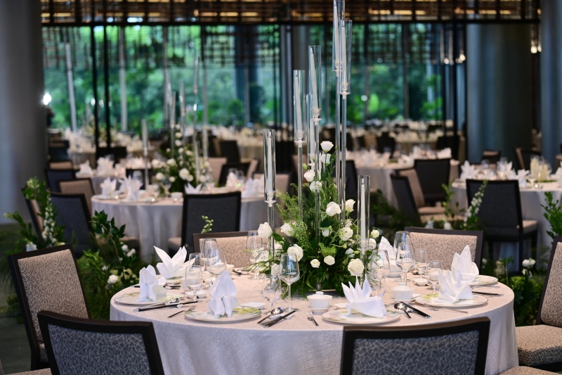5793_parkroyal-collection-pickering-weddings-william-pickering-ballroom.original.JPG