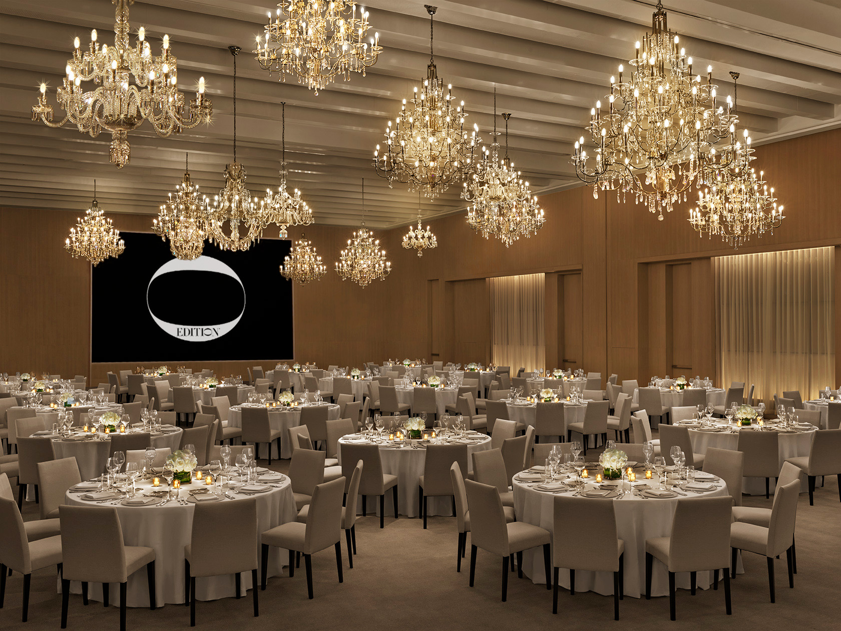 5894_Ballroom,%20Wedding%20Rounds_2026.original.jpg