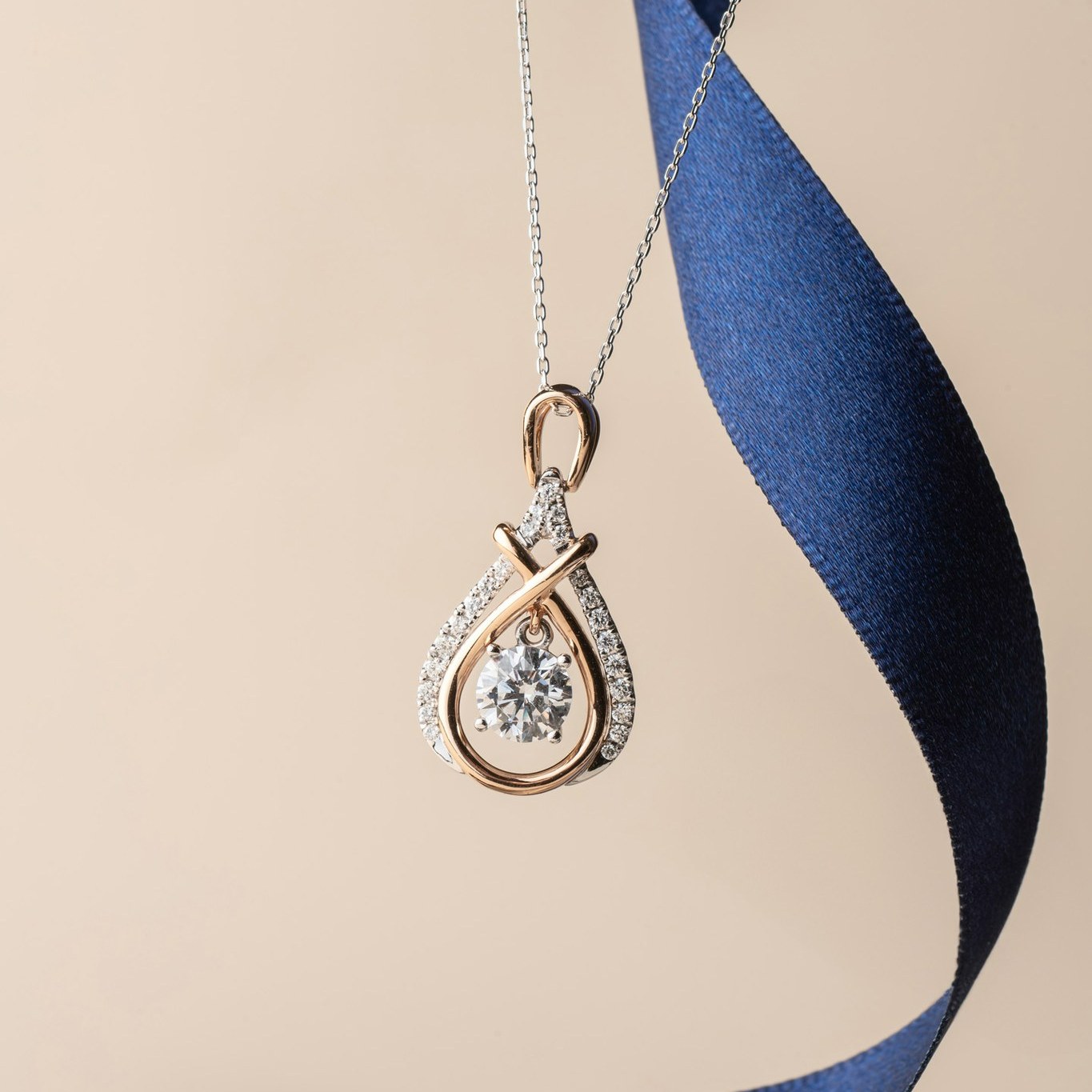 Aluxe   diamond jewellery %282%29