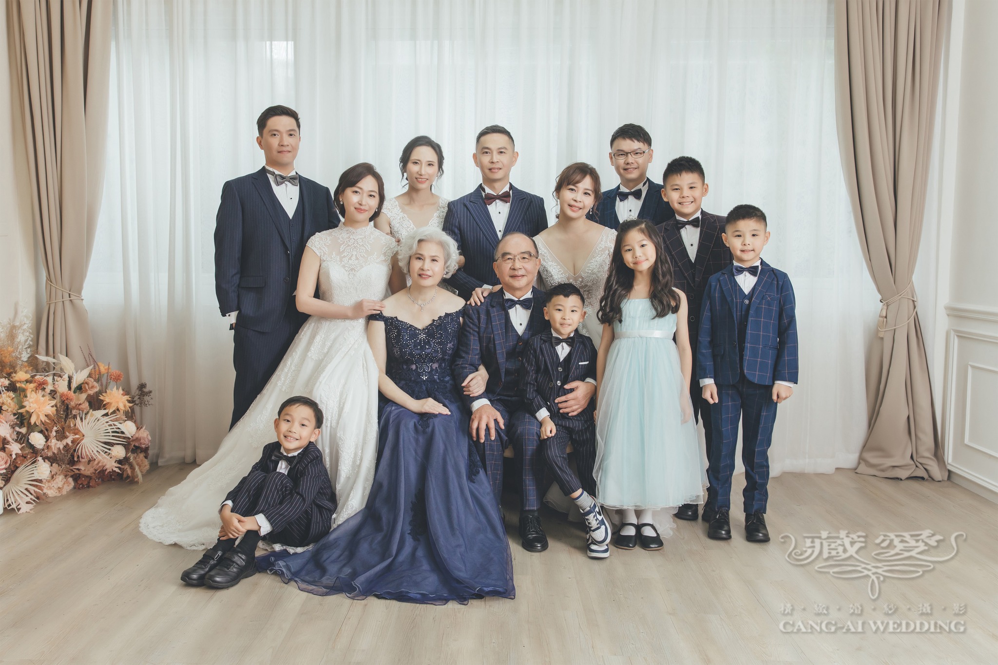 Family portraits %2813%29