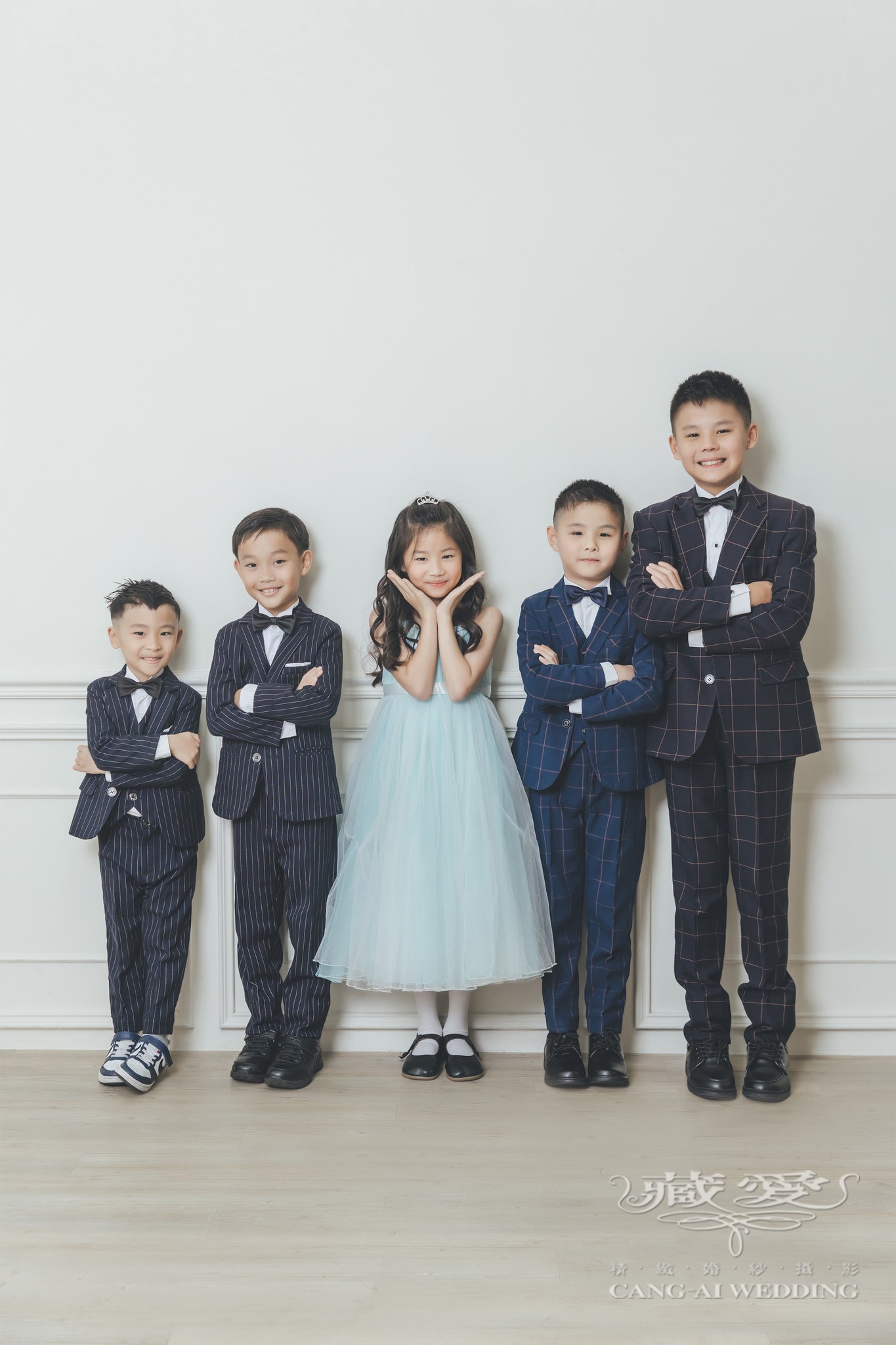 Family portraits %2814%29