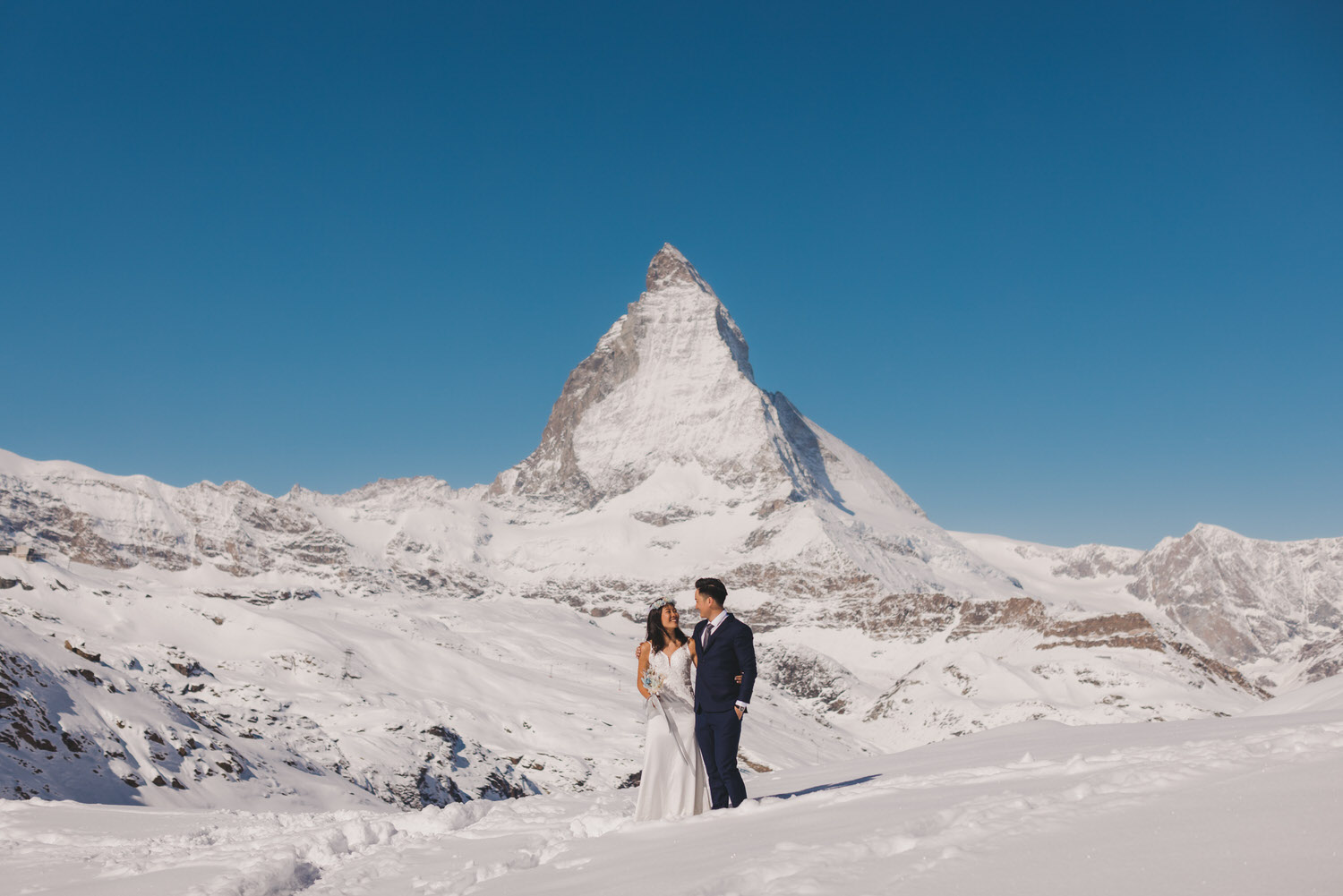Knotties frame destination pre wedding switzerland kz %281%29