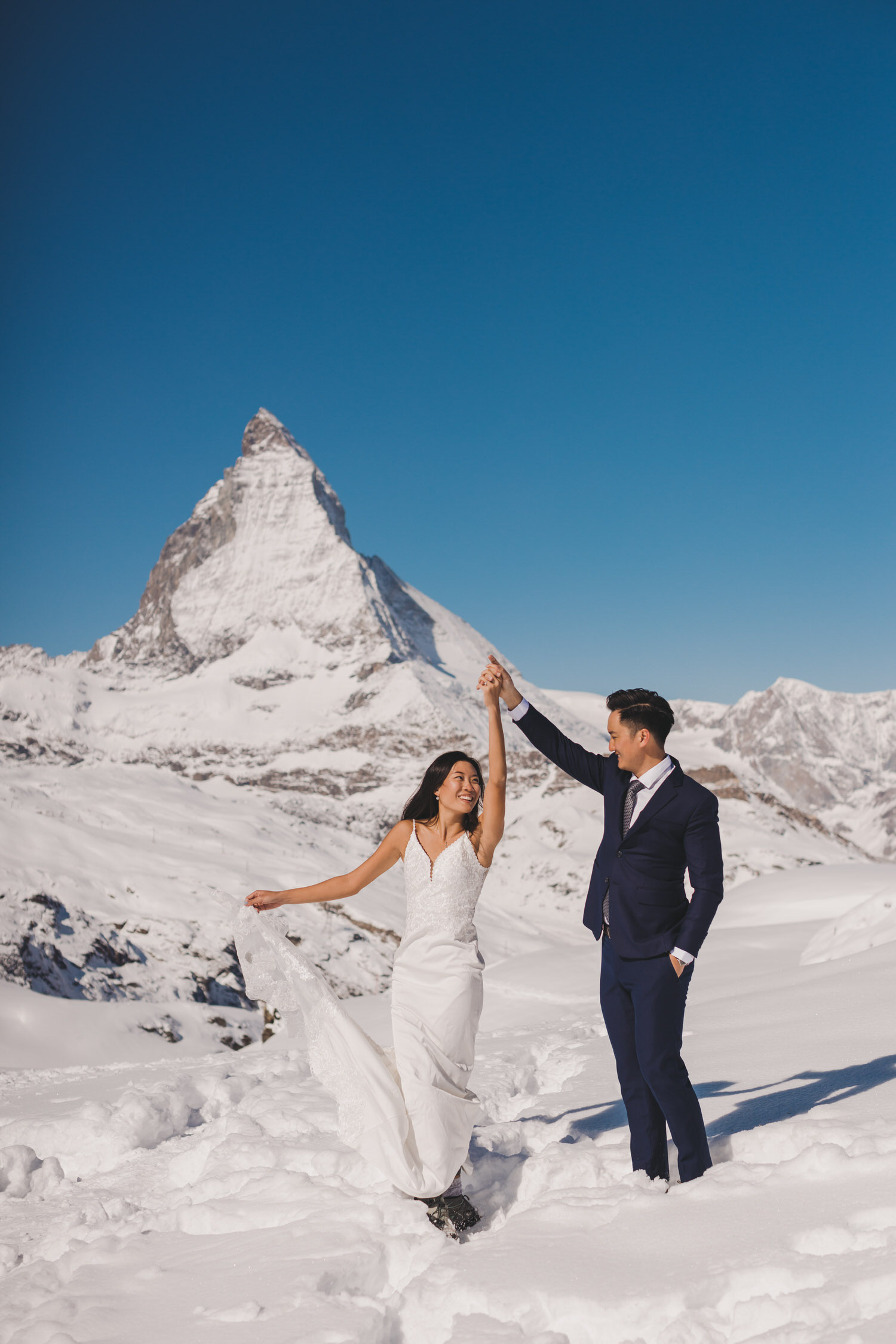 Knotties frame destination pre wedding switzerland kz %285%29