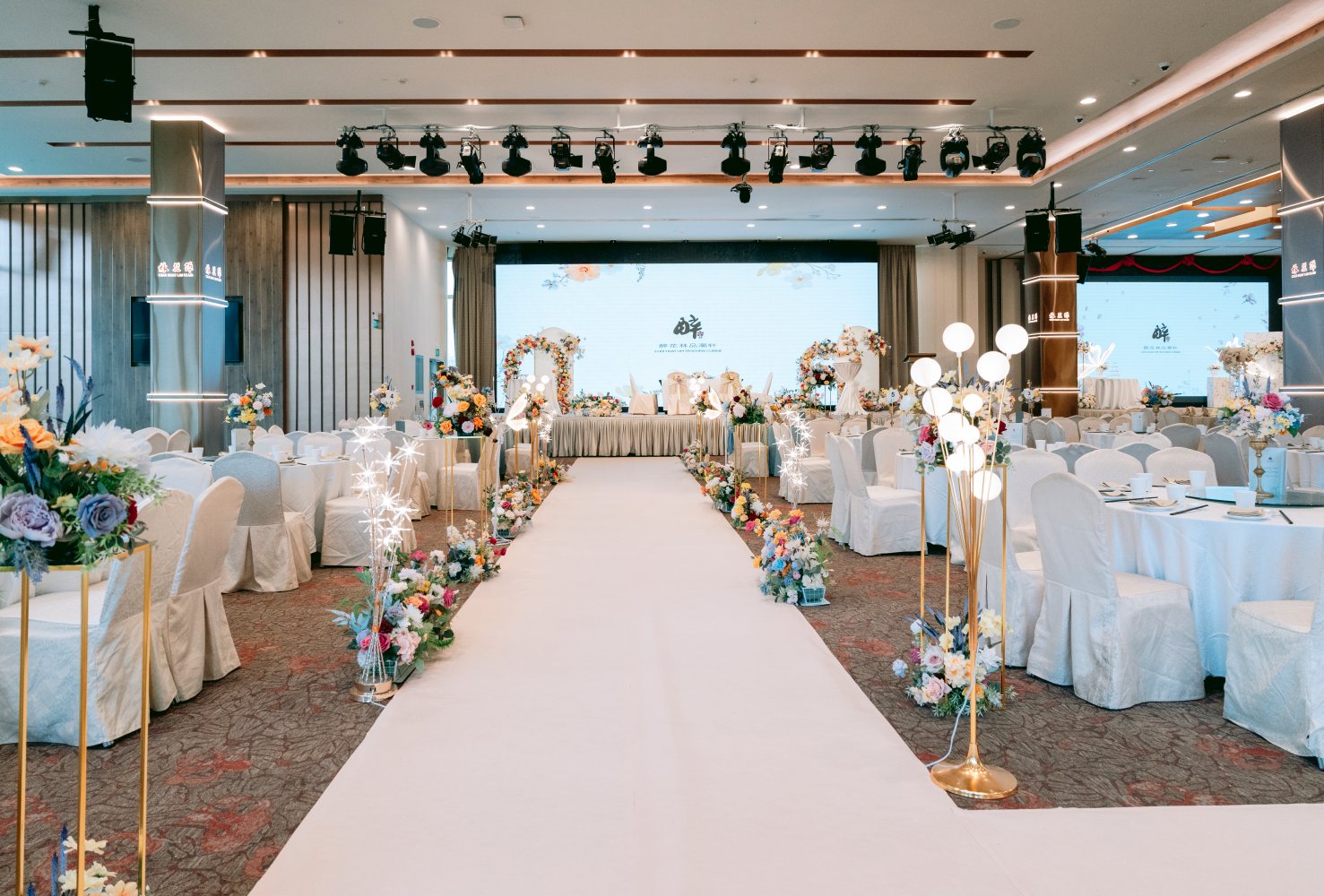 Jumboxeyesonyouweddings406