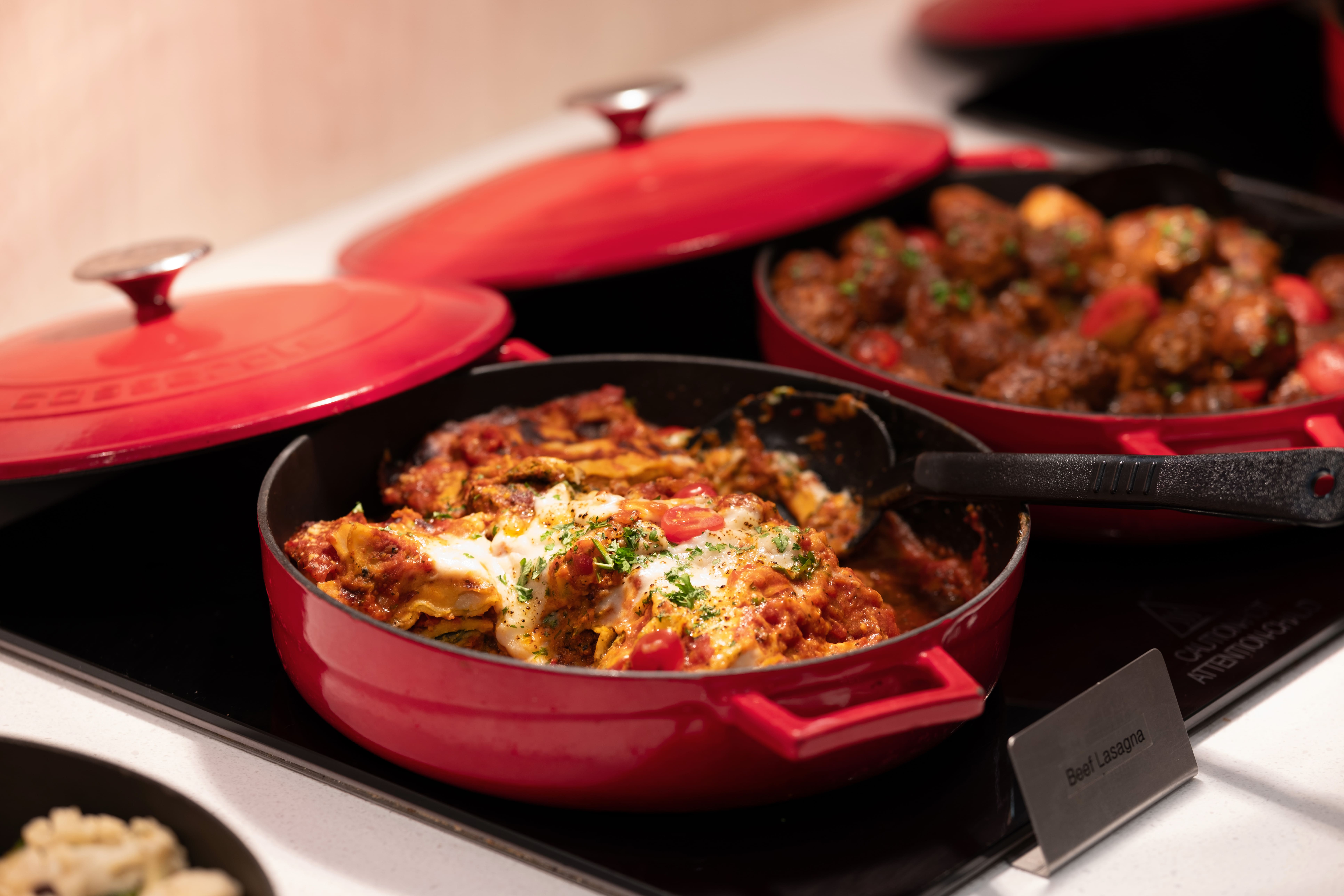 Hotfood beeflasagna angle 2