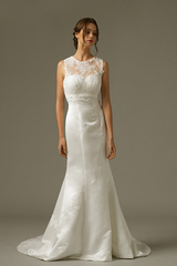 2946_am_gown1_white_sheath_ill_satin_f.admin