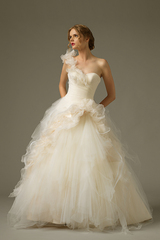 3036_jawn_gown3_ivory_ball_oneshoulder_tulle_f.admin