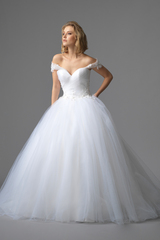3356_lb_gown5_white_ball_sweetheart_tulle_f.admin