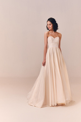 5536_yv_gown2_cream_aline_sweetheart_organza_f.admin