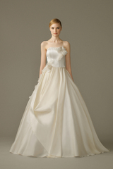 928_am_gown3_ivory_aline_strapless_satin_f.admin