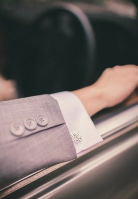 cufflink.jpg