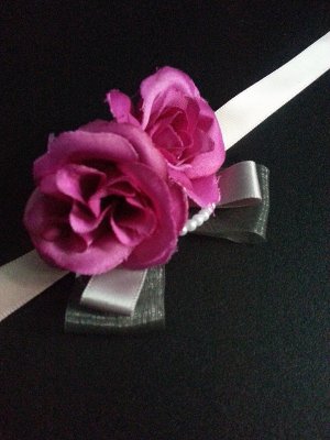corsage2.jpg