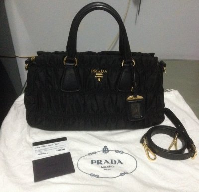 Prada B1407M black front bag.JPG