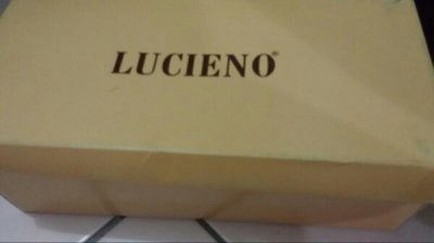 heels box.jpg