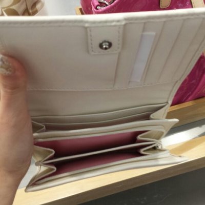 bn_coach_wallet_1392393074_4935d64d.jpg