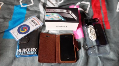 iPhone 4 Black.jpg
