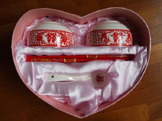 bowl set with chopsticks.JPG