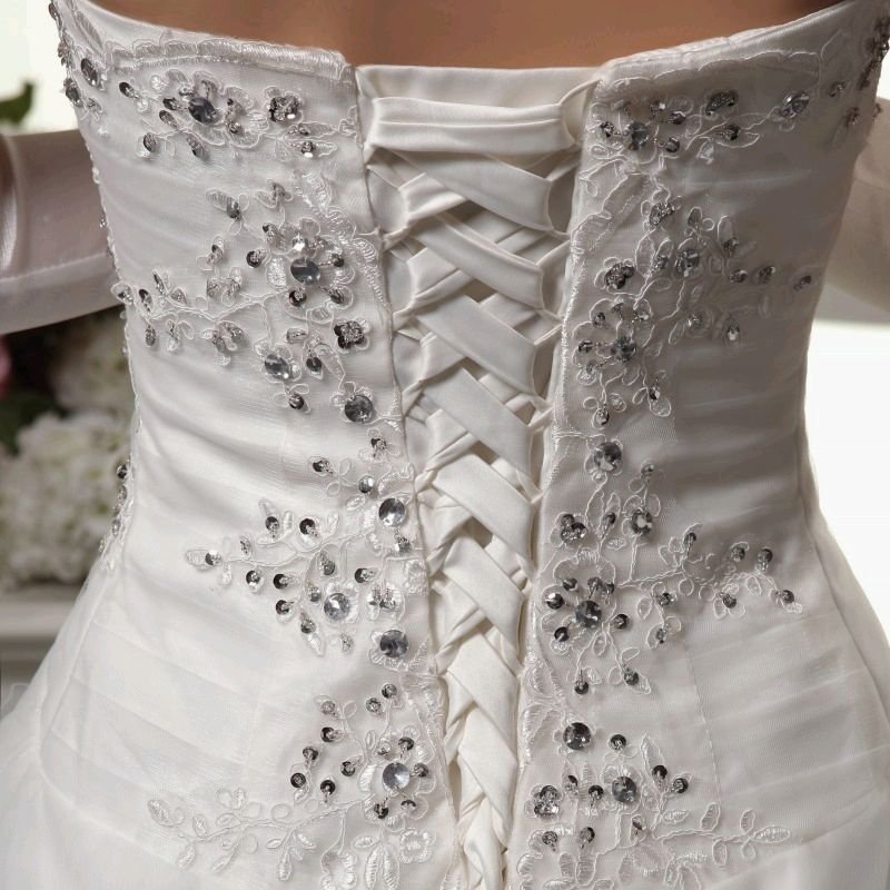 gown back 1.jpg