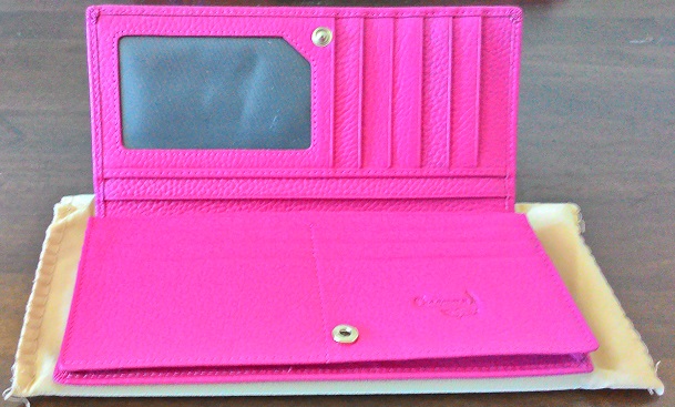 wallet_inside.jpg