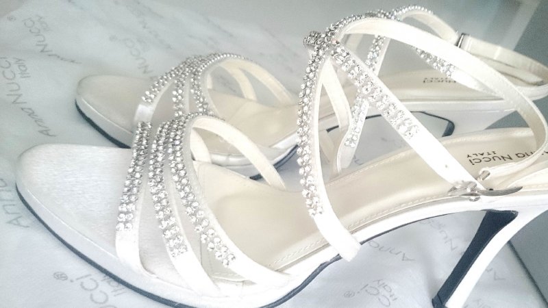 ANShoes02.jpg