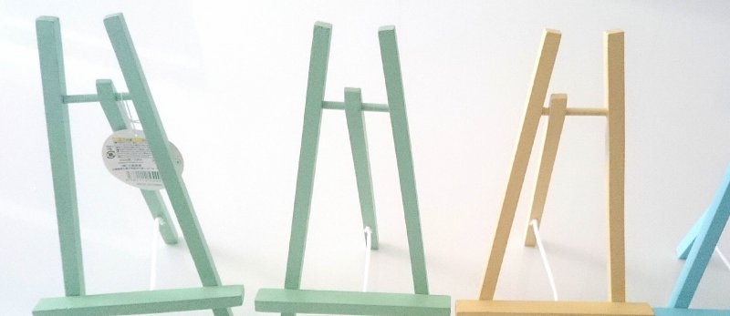 Easel04.jpg