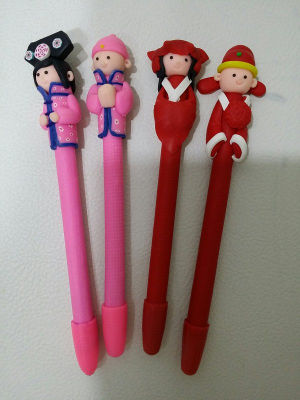Wedding pens.jpg