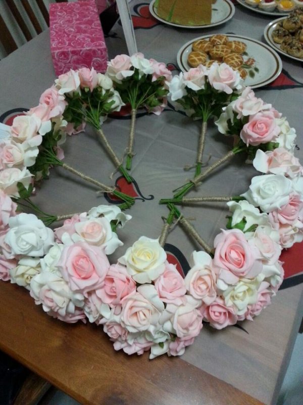 Flowers.jpg Flowers.jpg