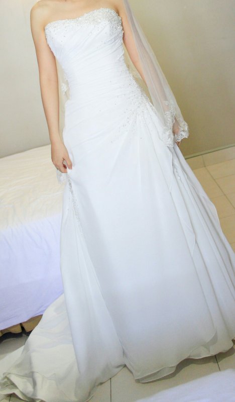 Gown 1.jpg