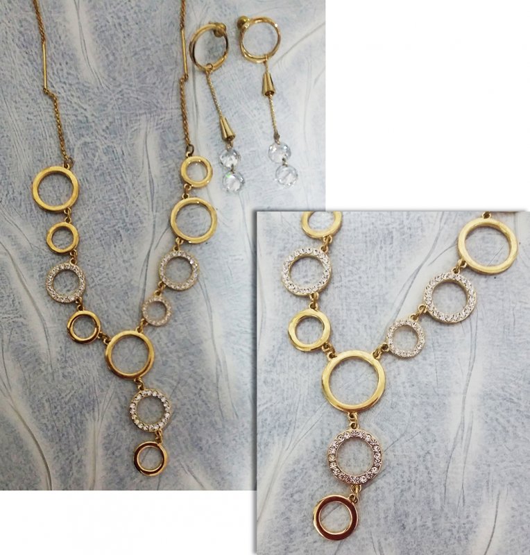 Necklace.jpg