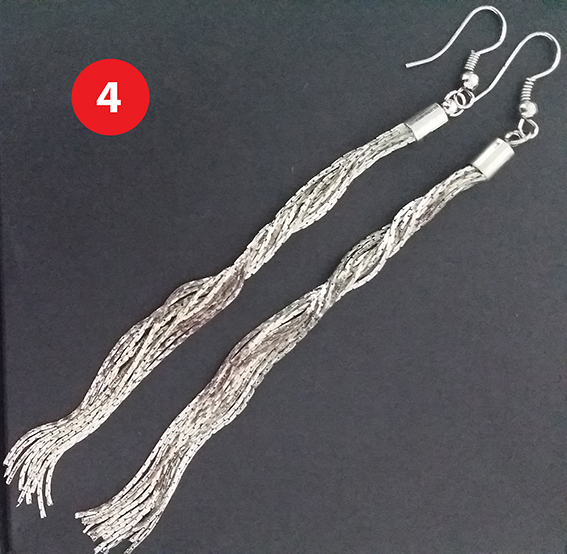 Earring1.jpg
