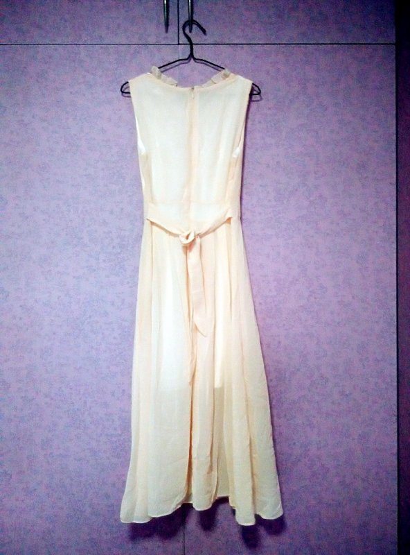 Bridesmaid dress 2.jpg