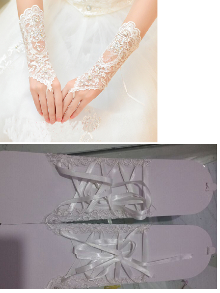 lace gloves.png