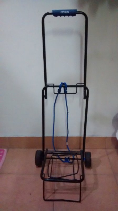 trolley.jpg