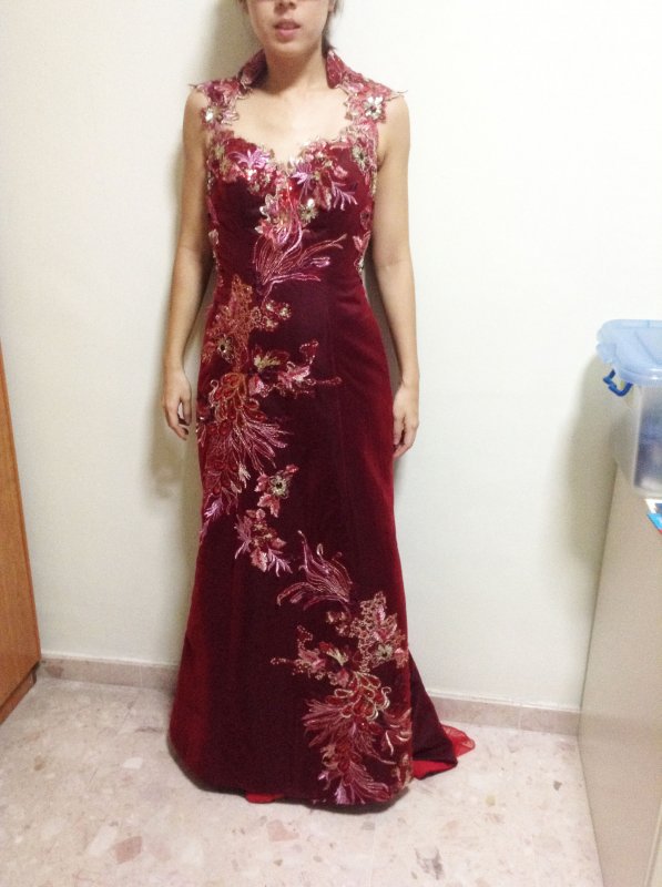 2awinegown.JPG