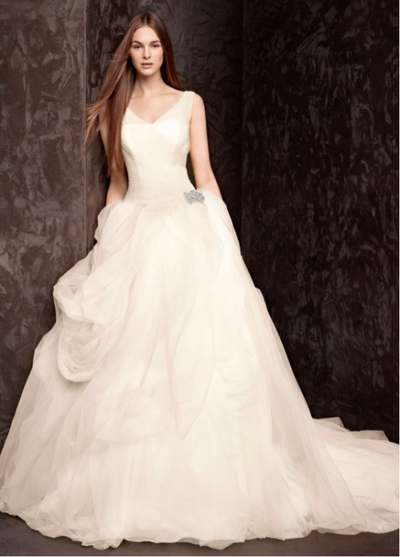 White gown 2 Vera(1).png