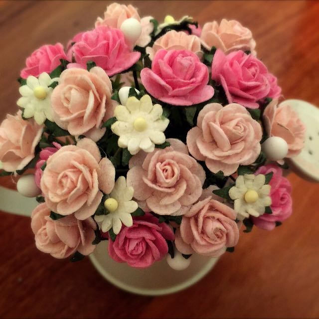 vintage_mini_flower_kettle__hot_pink_1429273693_9ca47c71.jpg