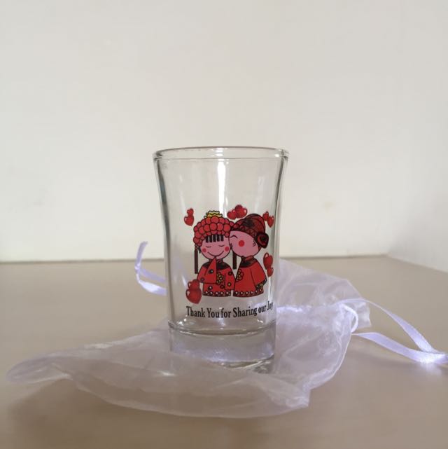 wedding_party_favors__shot_glasses_1425703169_e2d2cac0.jpg