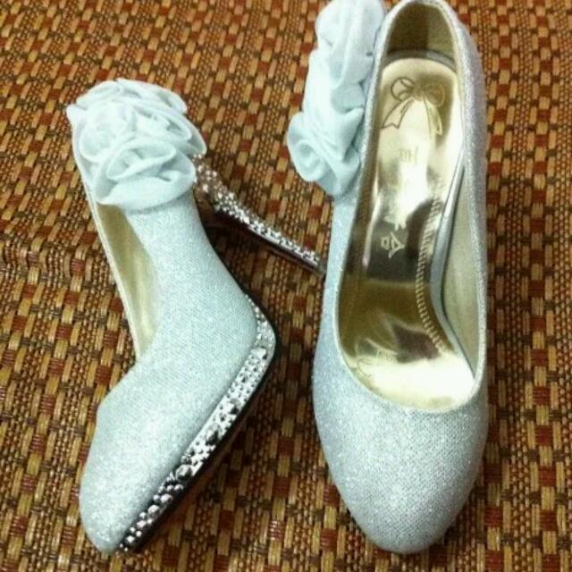 carousell_1430018807455_0.jpg