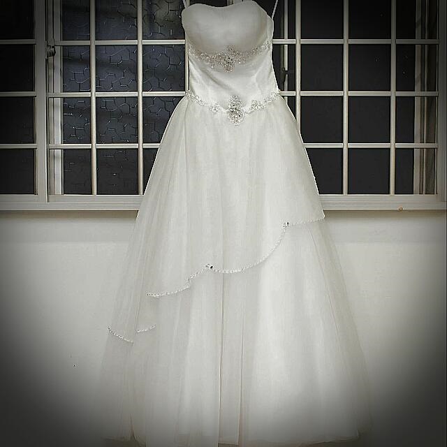 wedding_dress_1425963350_df0576e9.jpg