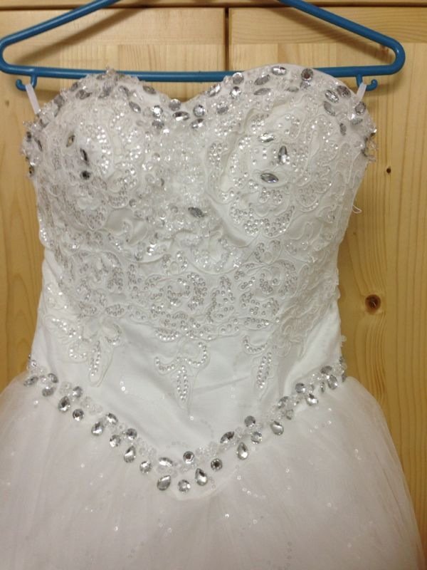 gown top.jpg
