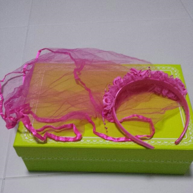 Bride Hand Band Fushia - 2.jpg