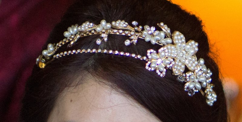 WEDDINGHEADBAND02.jpg