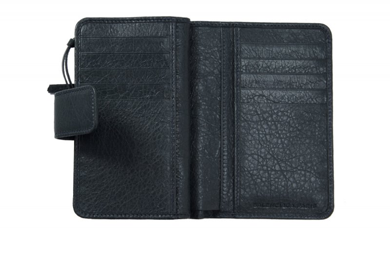 Balenciaga wallet 4.jpg