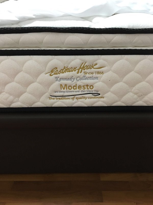 Queen size mattress.jpg