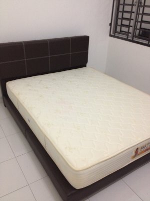 Bed Fram.jpg