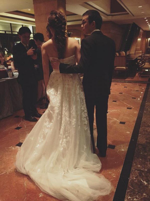 Gown1.jpg