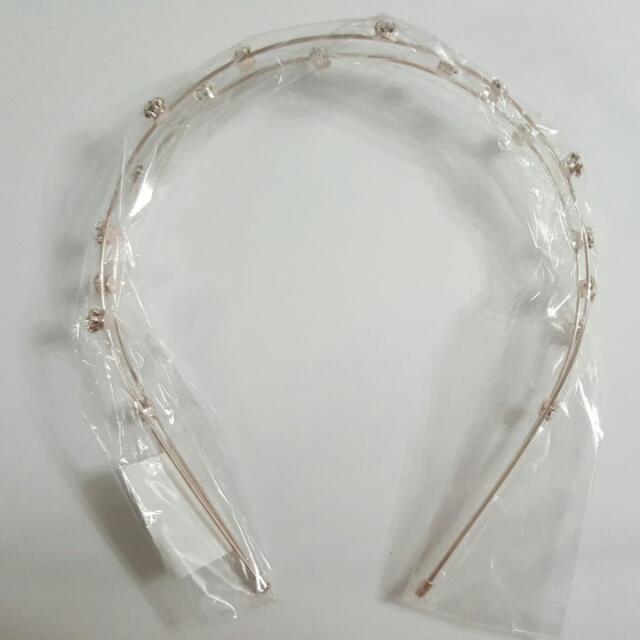8. Hair Band with crystal 01.jpg