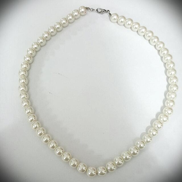 9. pearl necklace.jpg